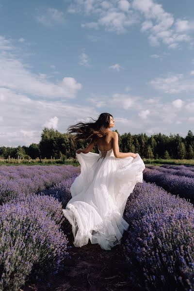 Wedding photographer Slaviana Charniauskaya (slaviana). Photo of 18 March 2022