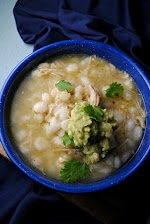 Slow Cooker Posole {Giveaway} was pinched from <a href="https://sweetlifebake.com/2014/10/28/slow-cooker-posole-giveaway/" target="_blank" rel="noopener">sweetlifebake.com.</a>