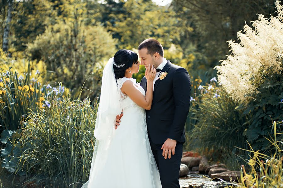 Fotografo di matrimoni Aleksandra Vlasova (vlasova). Foto del 24 settembre 2016