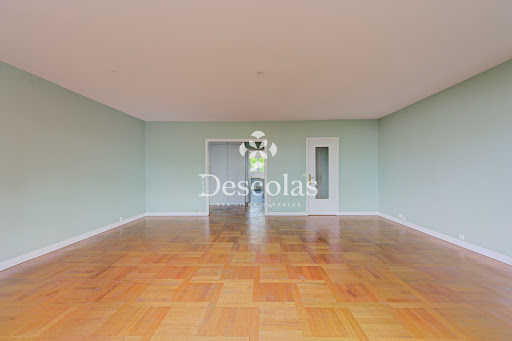 Apartment 4