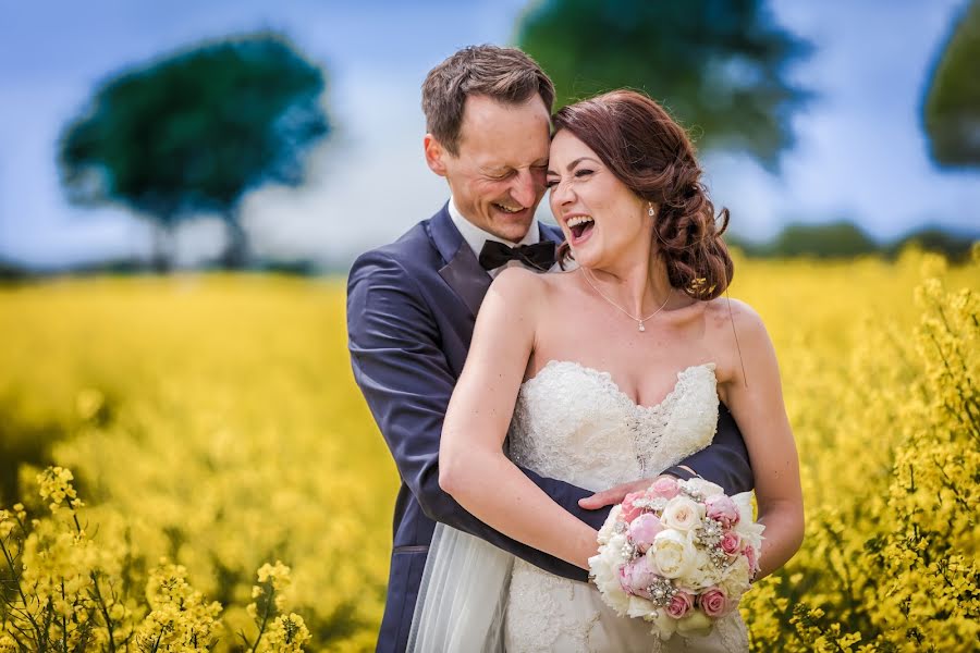 Fotógrafo de casamento Sergej Nevelskij (snevskiy). Foto de 8 de outubro 2019