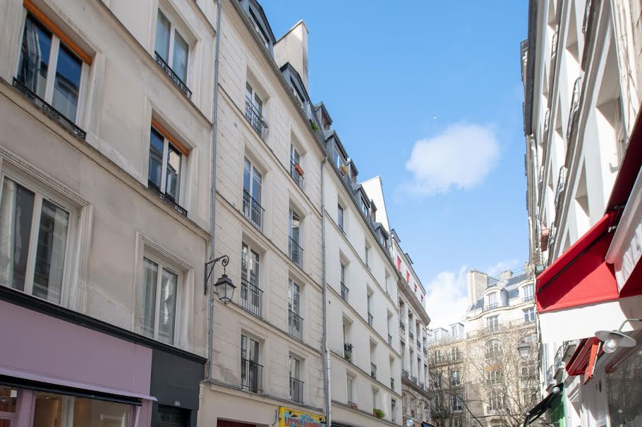 Appartement a louer paris-2e-arrondissement - 4 pièce(s) - 73 m2 - Surfyn