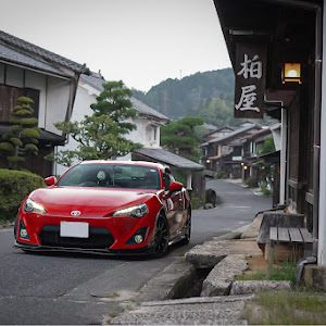 86