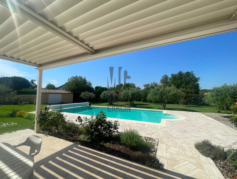 Vente maison 6 pièces 153 m² à Mazan (84380), 750 700 €