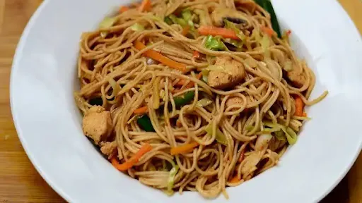 Chicken Schezwan Noodles