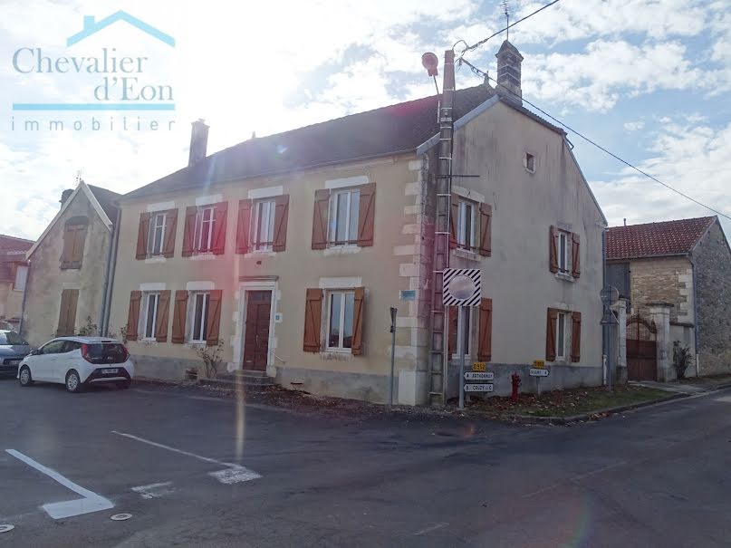 Vente maison 5 pièces 150 m² à Villon (89740), 110 000 €