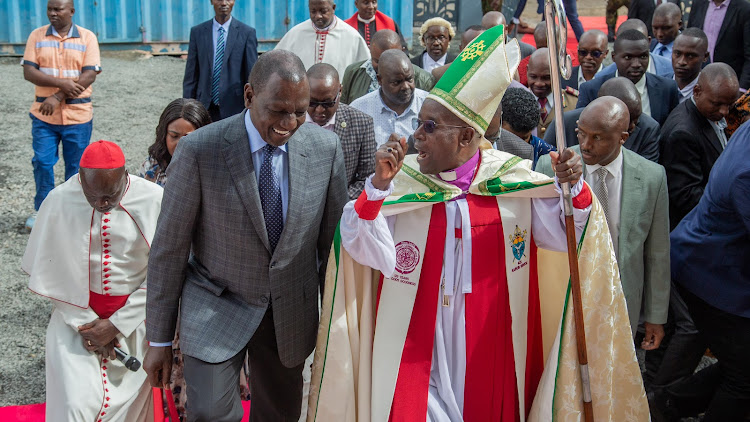 President William Ruto holds a conversation with a Church leader at Emmanuel Church in Bahati on March 24, 2024.