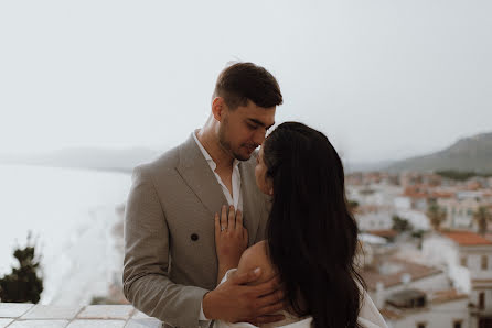 Fotografo di matrimoni Sorin And Patricia (sirbusorin). Foto del 2 aprile 2022