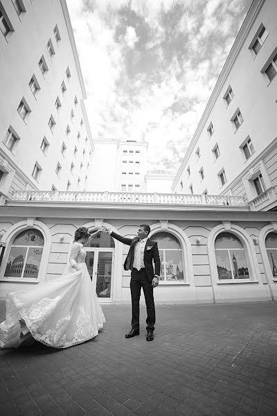 Wedding photographer Aleksandr Bochkarev (sb89). Photo of 20 August 2017