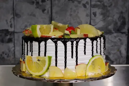 Fresh Fruits Cake [750 Grams]