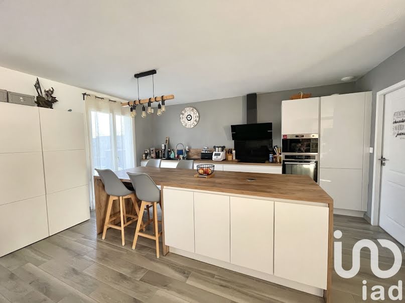 Vente maison 5 pièces 115 m² à Belin-Béliet (33830), 355 000 €