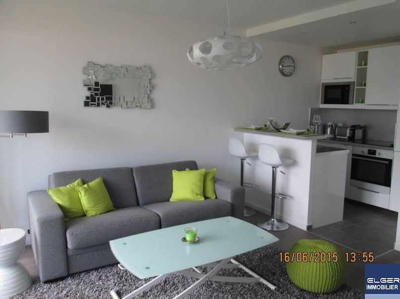 Location meublée appartement 2 pièces 32 m² à Levallois-Perret (92300), 1 445 €