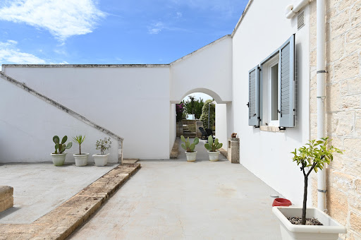 Villa avec piscine et jardin 4