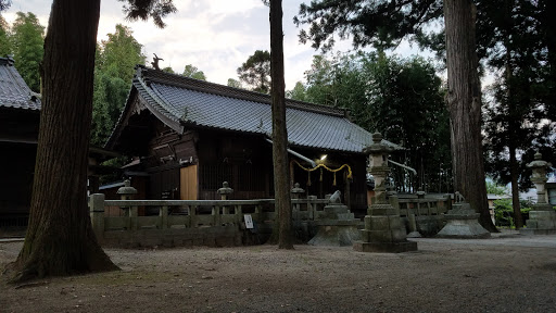 吉田神社　拝殿