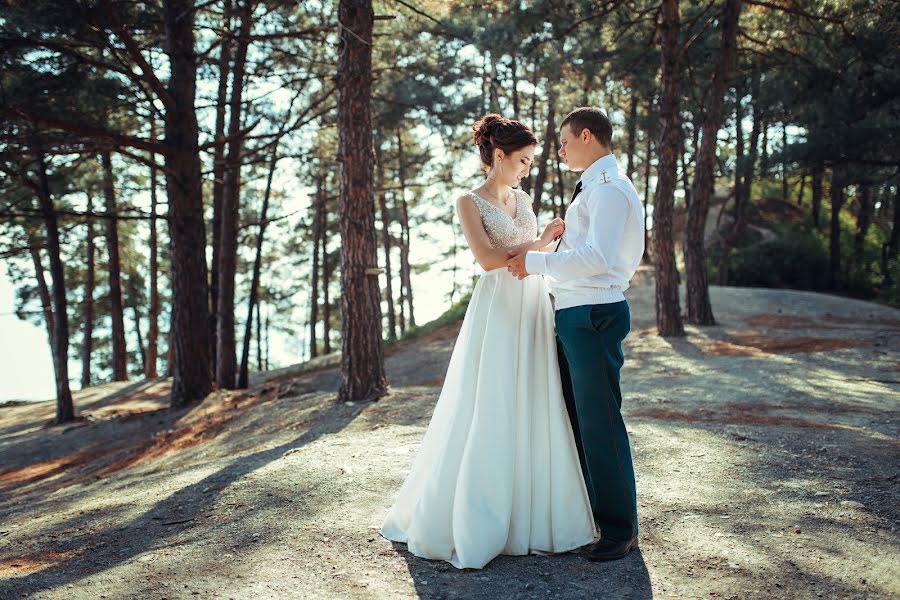 Fotógrafo de casamento Ellina Gaush (ellinagaush). Foto de 1 de agosto 2018