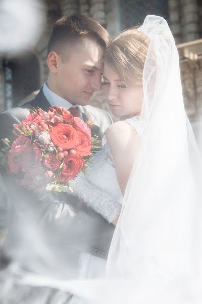 Fotografo di matrimoni Sergey Bezmenov (bezimianniy). Foto del 12 febbraio 2019