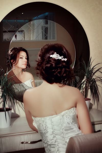 Wedding photographer Lyubov Rozhkova (luba131286). Photo of 11 January 2016