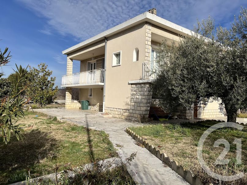 Vente maison 5 pièces 109.02 m² à Oraison (04700), 400 000 €