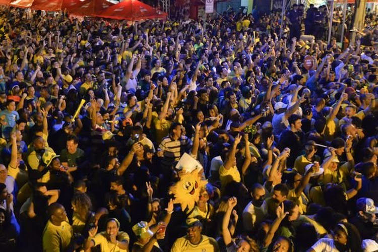 Après un match, cela dégénère avec les supporters