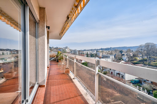 Apartment with terrace 1