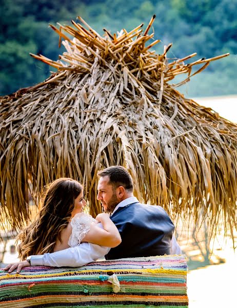 Fotógrafo de casamento Γιάννης Κανταρέλης (mpr3zwg). Foto de 28 de março 2023