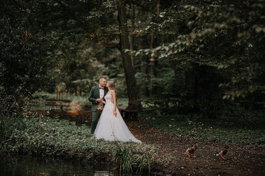 Wedding photographer László Vörös (artlaci). Photo of 23 February