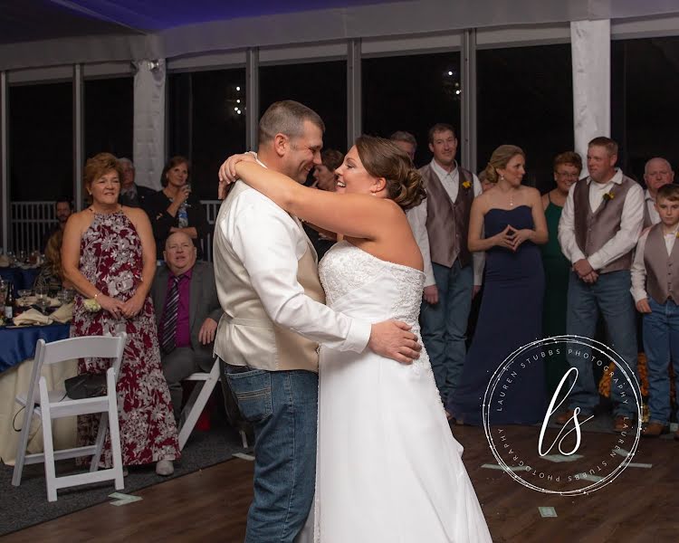 Nhiếp ảnh gia ảnh cưới Lauren Stubbs (laurenstubbs). Ảnh của 29 tháng 12 2019