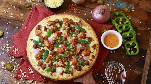 Chicken Tikka Lababdar Pizza