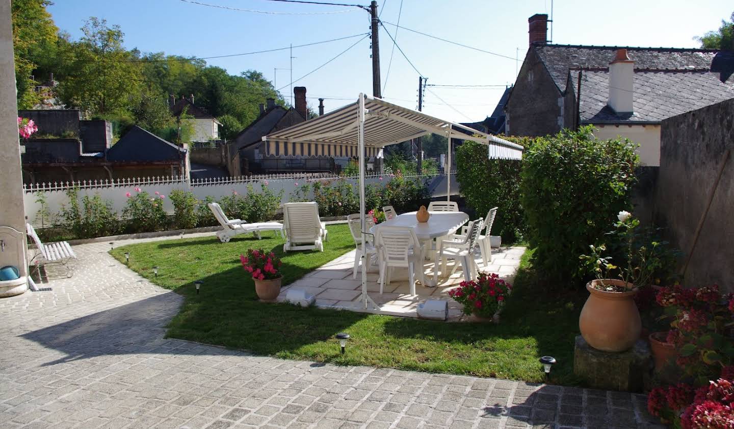 Maison avec terrasse Limeray