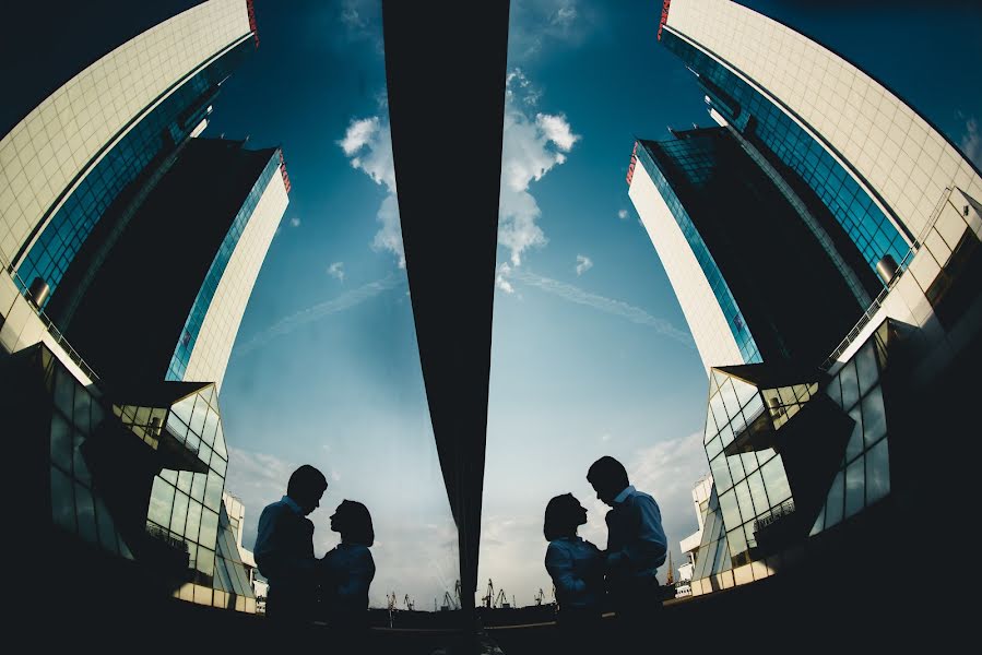 Fotografo di matrimoni Aleksandr Medvedenko (bearman). Foto del 25 settembre 2015