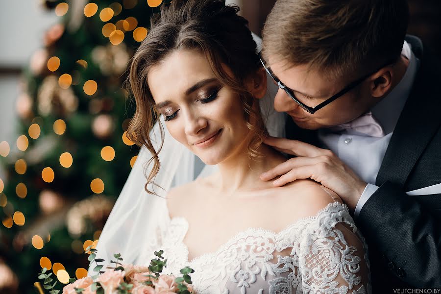 Fotógrafo de bodas Yuriy Velitchenko (happymrms). Foto del 4 de enero 2019