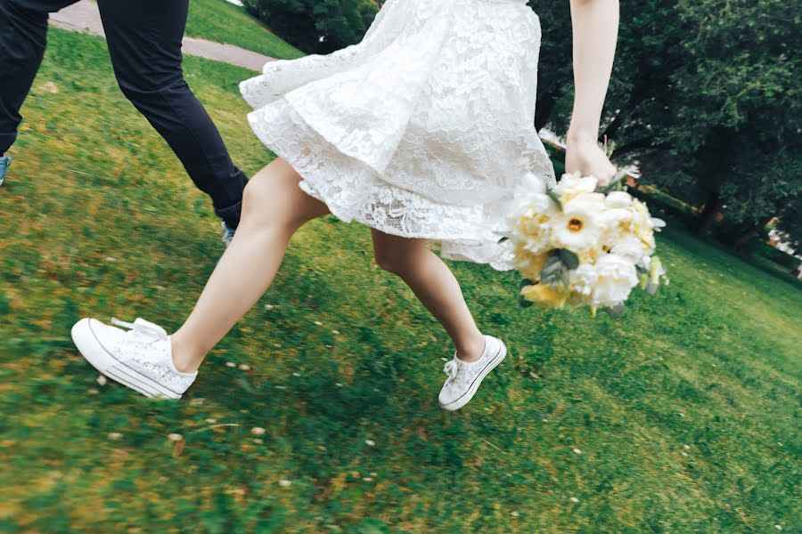 Fotógrafo de casamento Svyatoslav Zyryanov (vorobeyph). Foto de 21 de agosto 2017