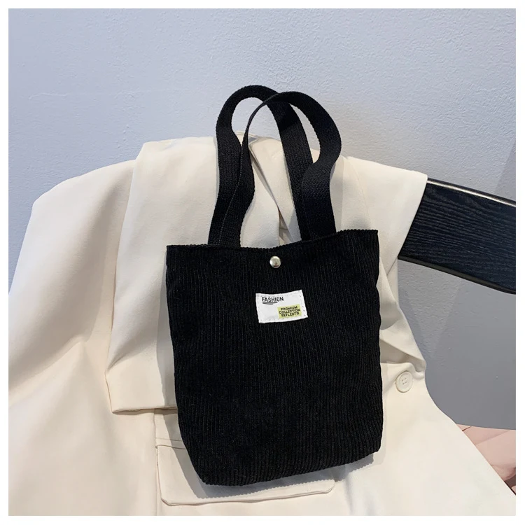 Bolsa feminina coreana simples, estilo moderno e elegante. Perfeita para o dia a dia, com design clean e funcional, ideal para diversas ocasiões.