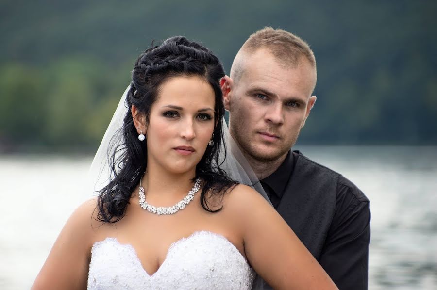 Fotógrafo de casamento Ferenc Patta (pvfotohun). Foto de 24 de fevereiro 2019