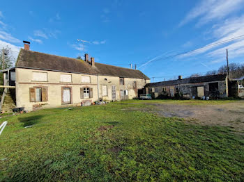 ferme à Ville-Saint-Jacques (77)