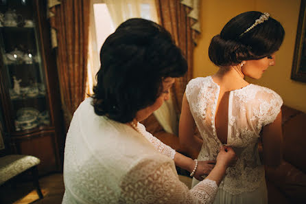 Fotógrafo de casamento Tetiana Thiel (tanyaivanova). Foto de 30 de maio 2016