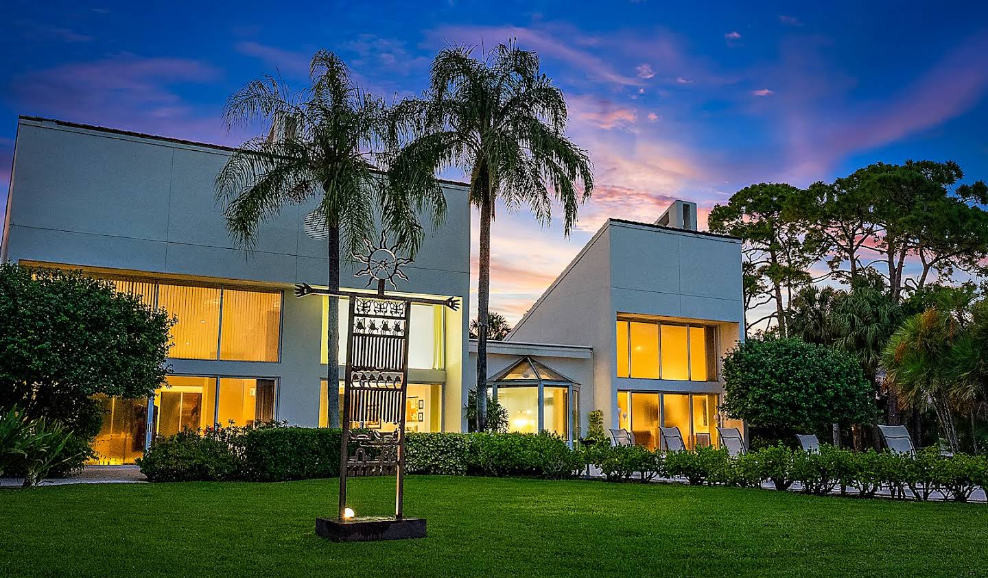 House with pool West Palm Beach