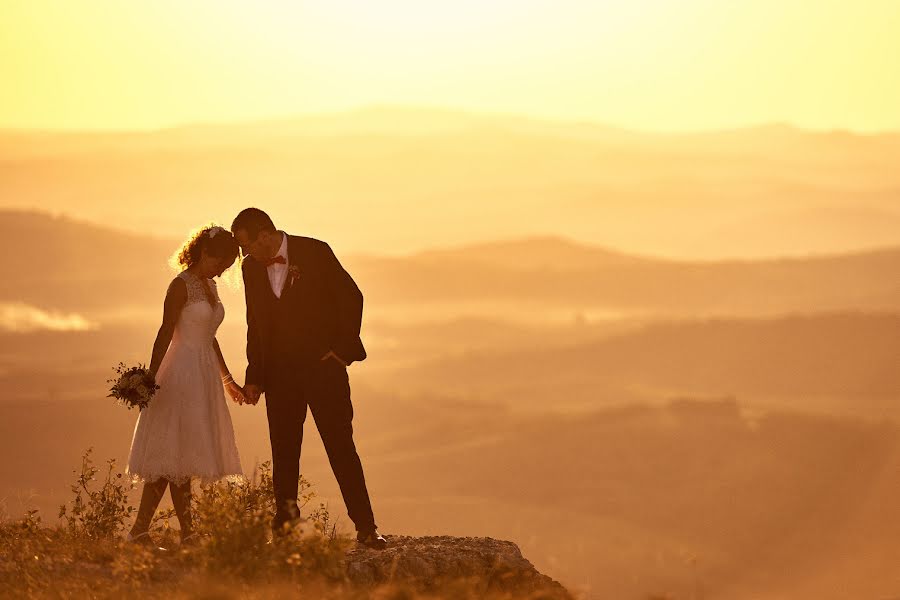 Wedding photographer Kornél Kertész (kerteszkornel). Photo of 31 August 2020