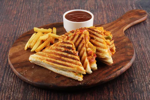 French Fries With Veg Grilled Sandwich And Mazza [150 Ml]