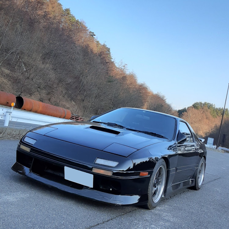 RX-7のスィーツ男子部(おじさん)・✨今日のはづき😸✨・FCロス(›´ω`‹ )・ガレージでゴソゴソ・腕が痛い(*_*)に関するカスタム事例の投稿画像1枚目