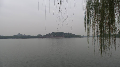 Morning walk around the lakes, Beijing China 2015