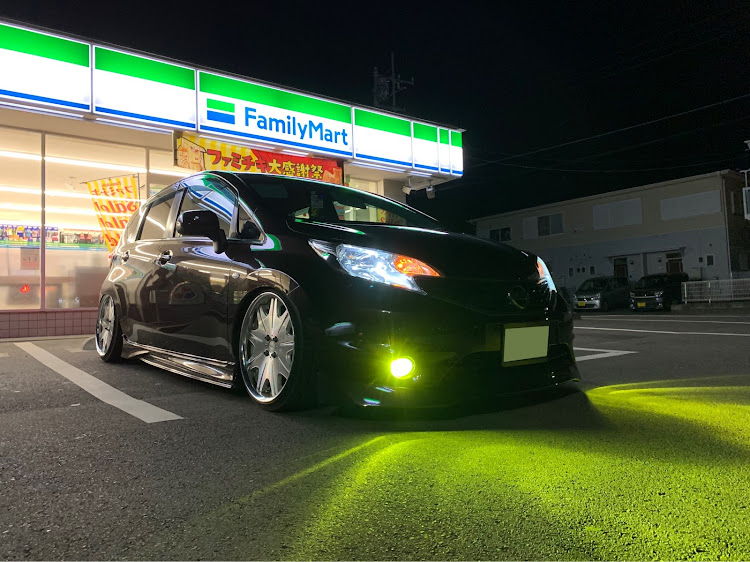 ノートの純正バンパーはいいぞ・DIY・整備記録に関するカスタム事例の投稿画像1枚目