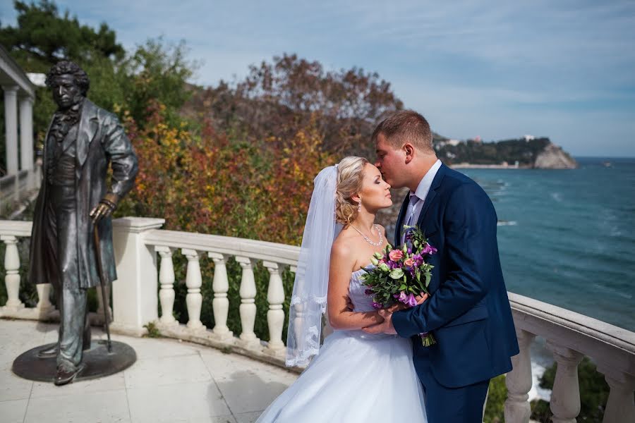 Hochzeitsfotograf Oleg Gorbatko (gorbatkooleg). Foto vom 14. Dezember 2014