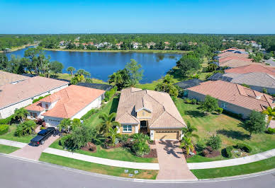 House with pool 7