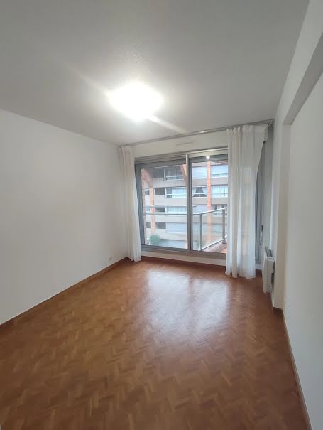 Location  appartement 2 pièces 58.6 m² à Toulouse (31000), 850 €