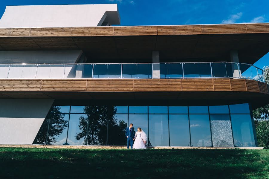 Fotografo di matrimoni Yuliya Panchina (juliapanchina). Foto del 12 ottobre 2018