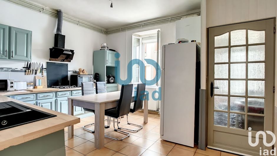 Vente maison 5 pièces 128 m² à Graulhet (81300), 169 000 €