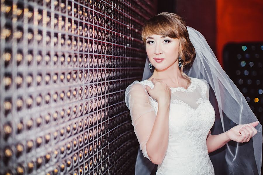 Wedding photographer Oksana Martynova (oksanamartynova). Photo of 19 November 2015