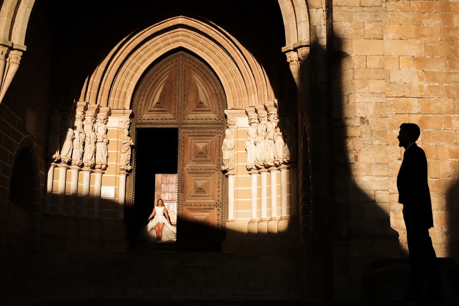 Fotografo di matrimoni Kiko Calderòn (kikocalderon). Foto del 30 gennaio 2023