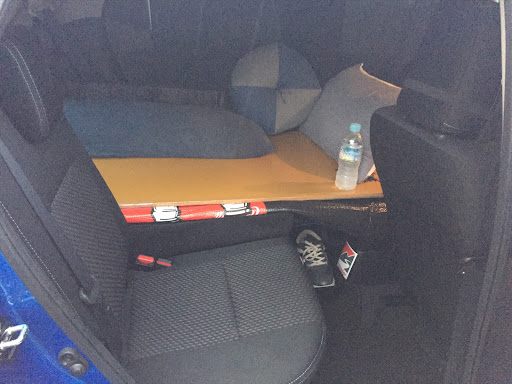 スイフトrs の車中泊仕様 スイフトで車中泊 車中泊の旅 新たなる挑戦 寄り道に関するカスタム メンテナンスの投稿画像 車のカスタム情報はcartune